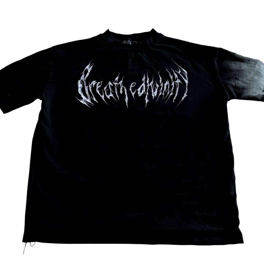 Breathe Divinity Mens Black Grunge Metal Graphic T-Shirt Size L Muscle Greek God